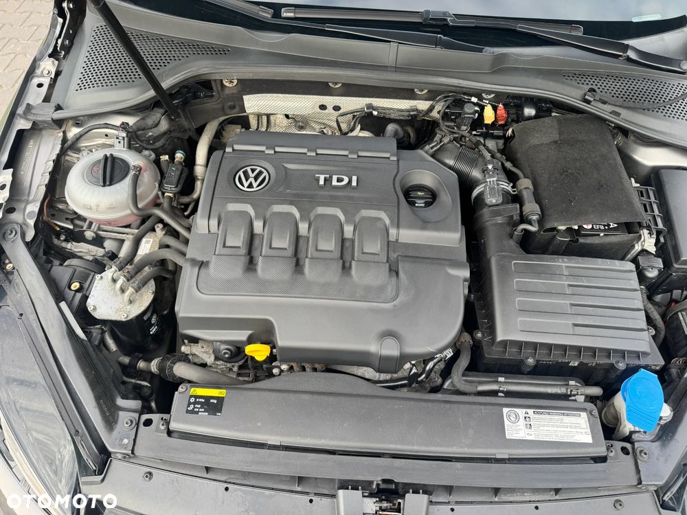 Volkswagen Golf Variant 1.6 TDI BlueMotion Technology Comfortline - 16