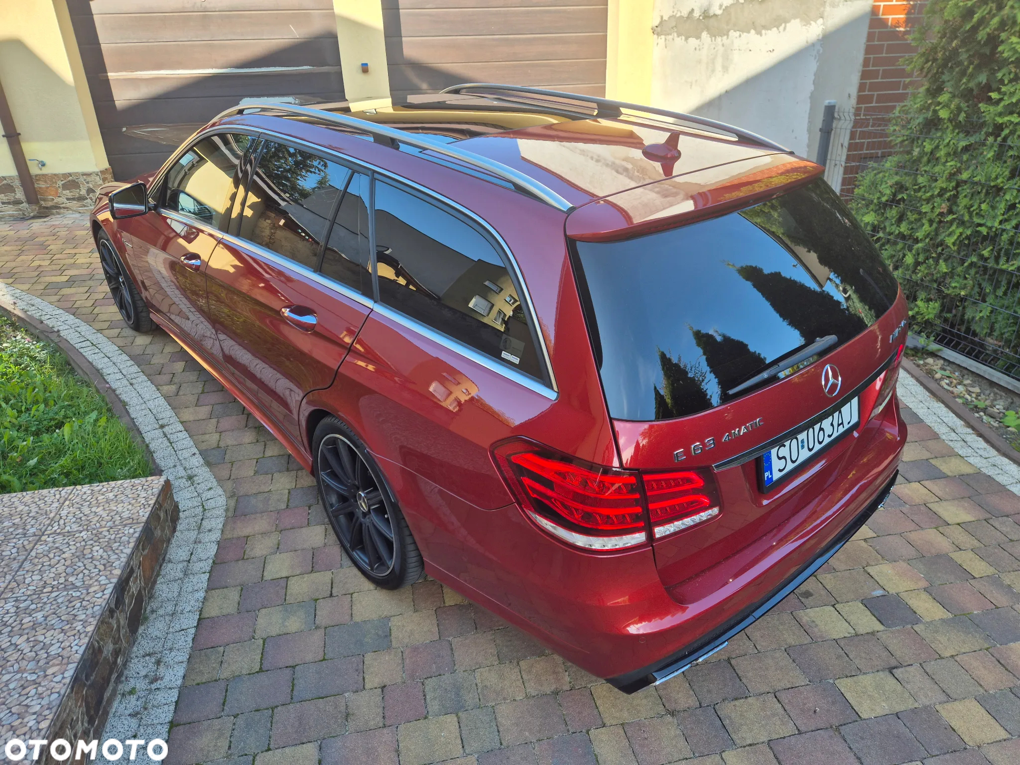 Mercedes-Benz Klasa E 63 AMG T 4Matic AMG Speedshift MCT - 31
