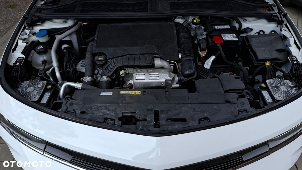 Opel Astra 1.2 Turbo Automatik GS - 18