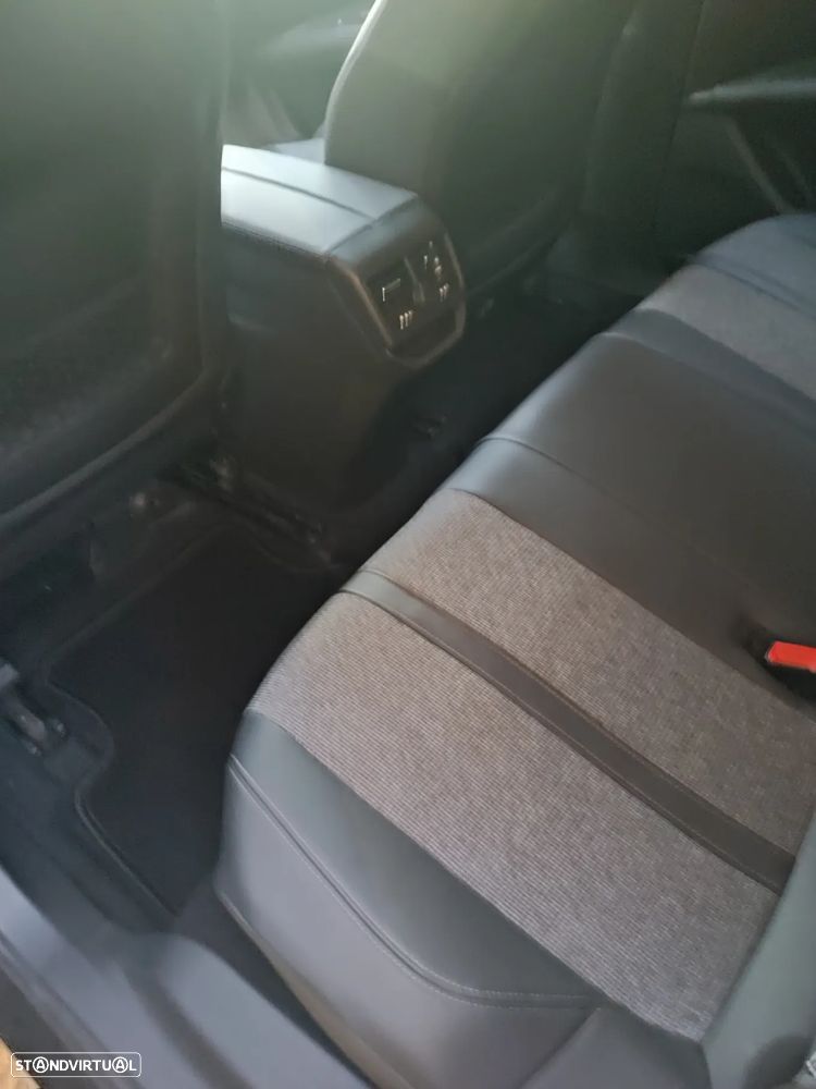 Peugeot 3008 HDi 115 Allure - 6