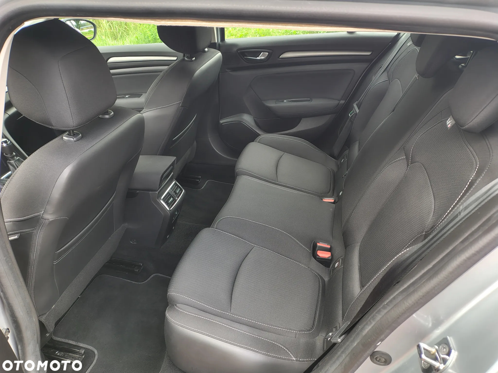 Renault Megane 1.5 Blue dCi Intens - 29