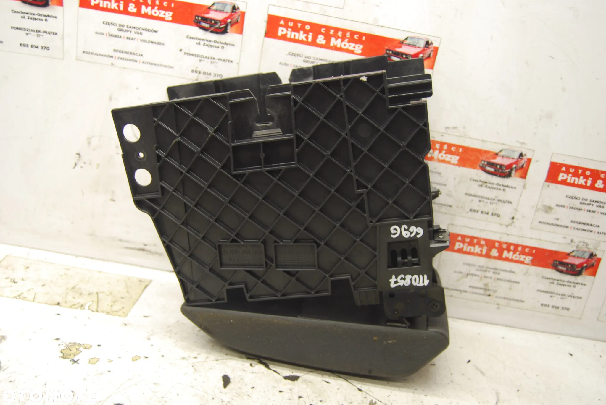 PODŁOKIETNIK 1T0857669G VW TOURAN I CADDY 1T0857669 - 3