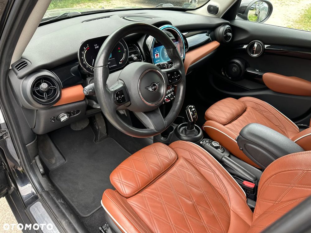 MINI Cooper Classic Trim - 12