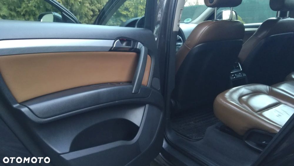 Audi Q7 - 16
