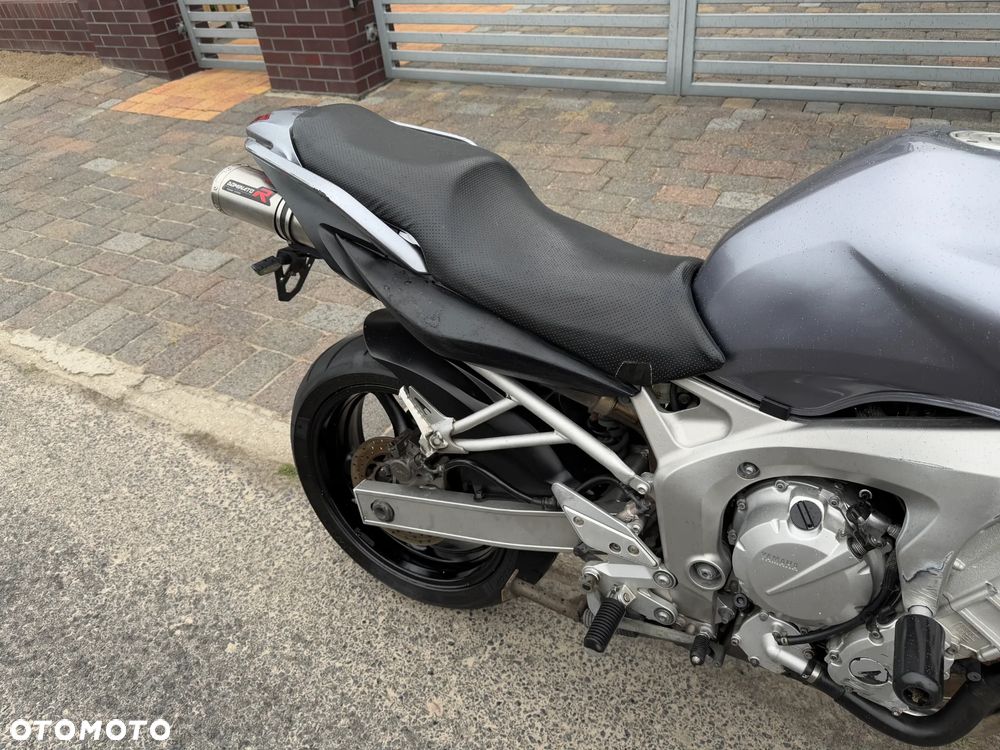 Yamaha FZ6 - 28