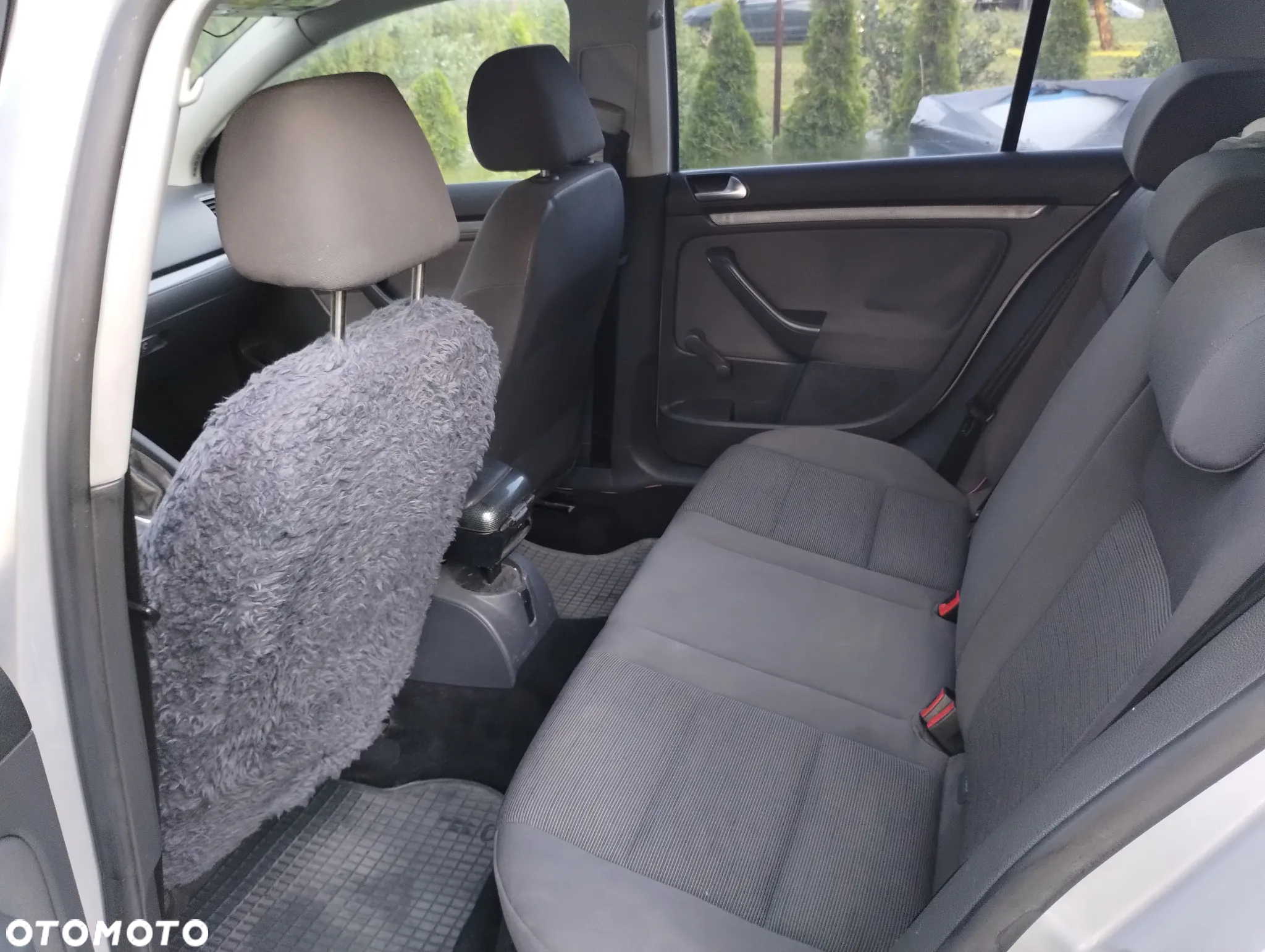 Volkswagen Golf 1.9 TDI 4Motion DPF Edition - 9