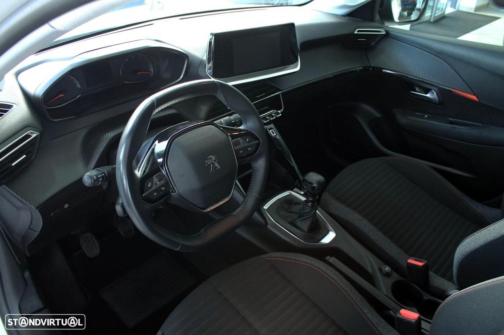 Peugeot 208 1.2 PureTech Active - 13