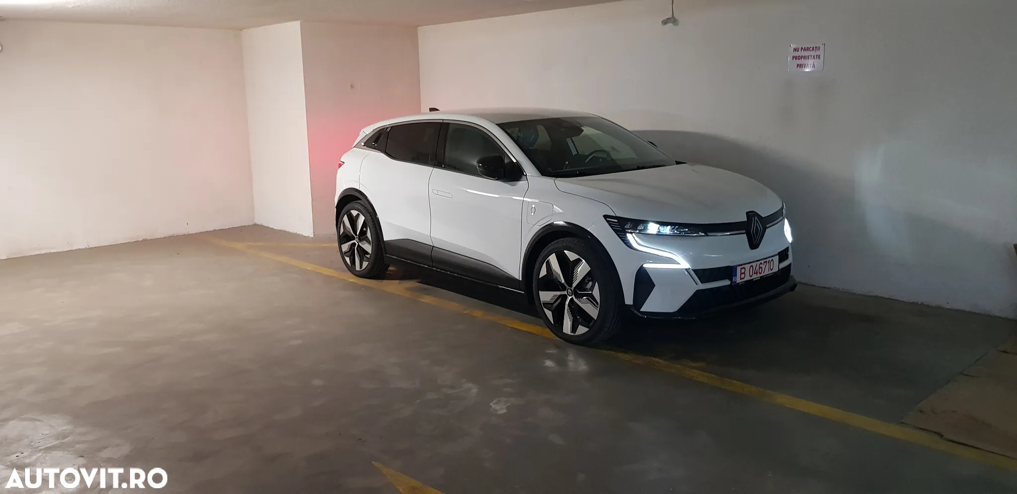Renault Megane E-TECH EV60 super charge techno - 14
