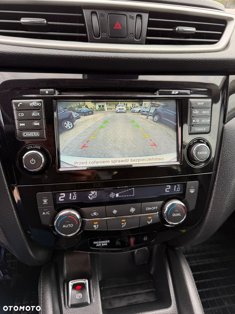Nissan Qashqai 1.2 DIG-T N-Connecta EU6 - 12