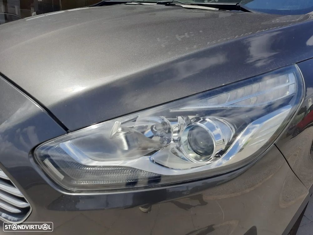 Ford S-Max 2.0 TDCi Titanium - 12