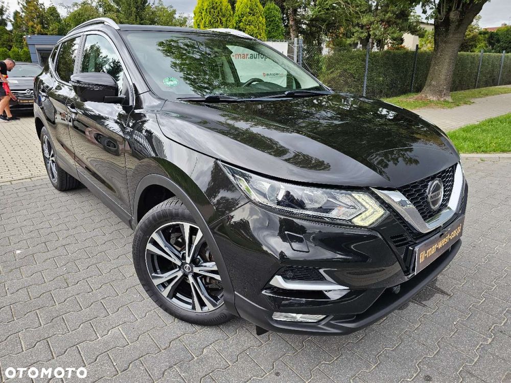 Nissan Qashqai - 2