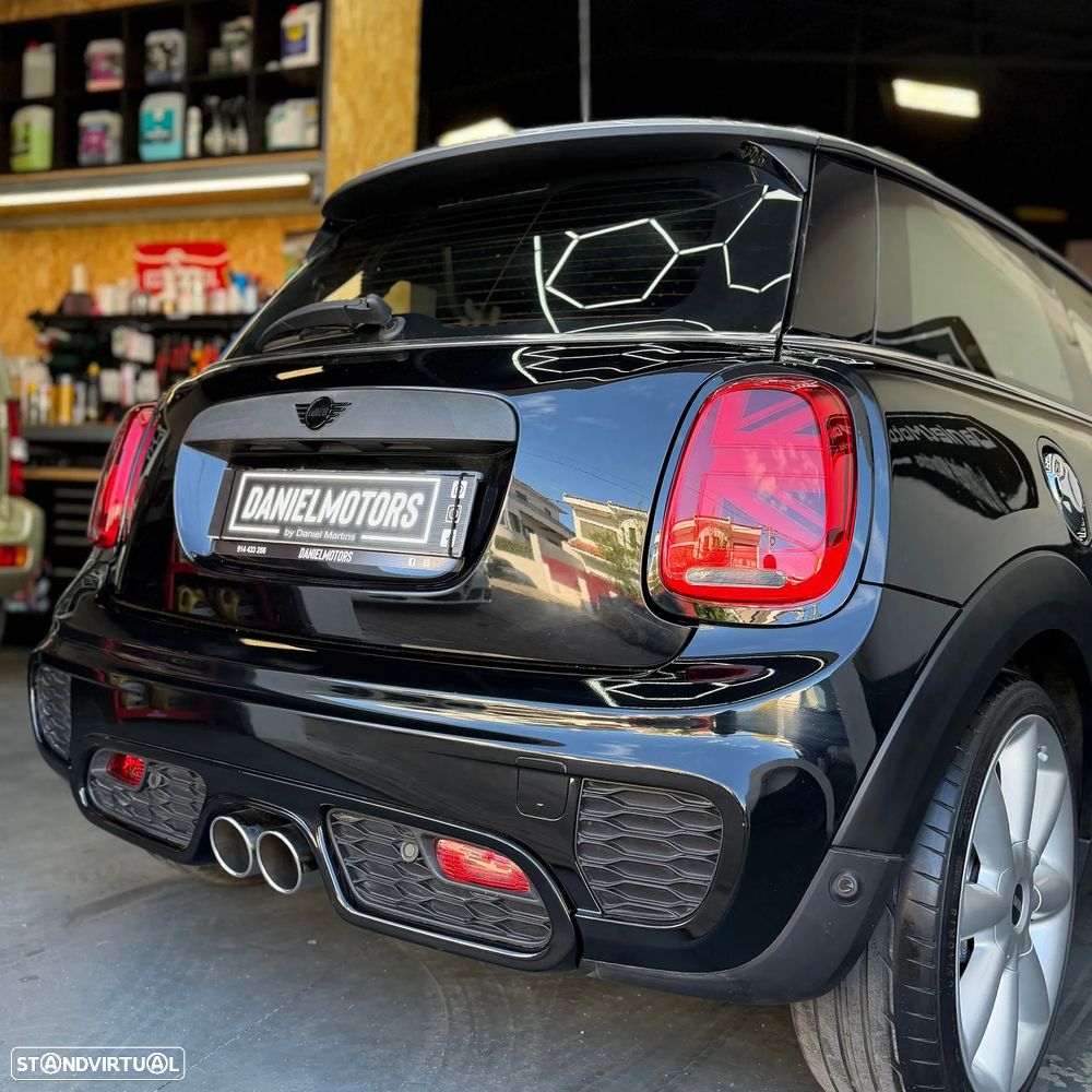 MINI 3 Portas Cooper D - 3