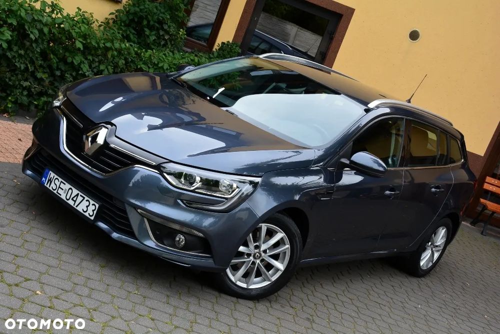 Renault Megane ENERGY TCe 140 EDC BUSINESS - 19