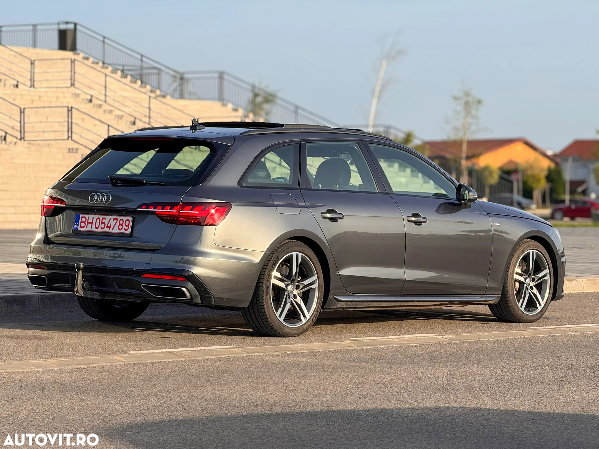 Audi A4 Avant 2.0 40 TFSI S tronic MHEV S Line - 3