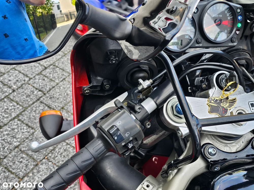 Kawasaki Ninja - 12