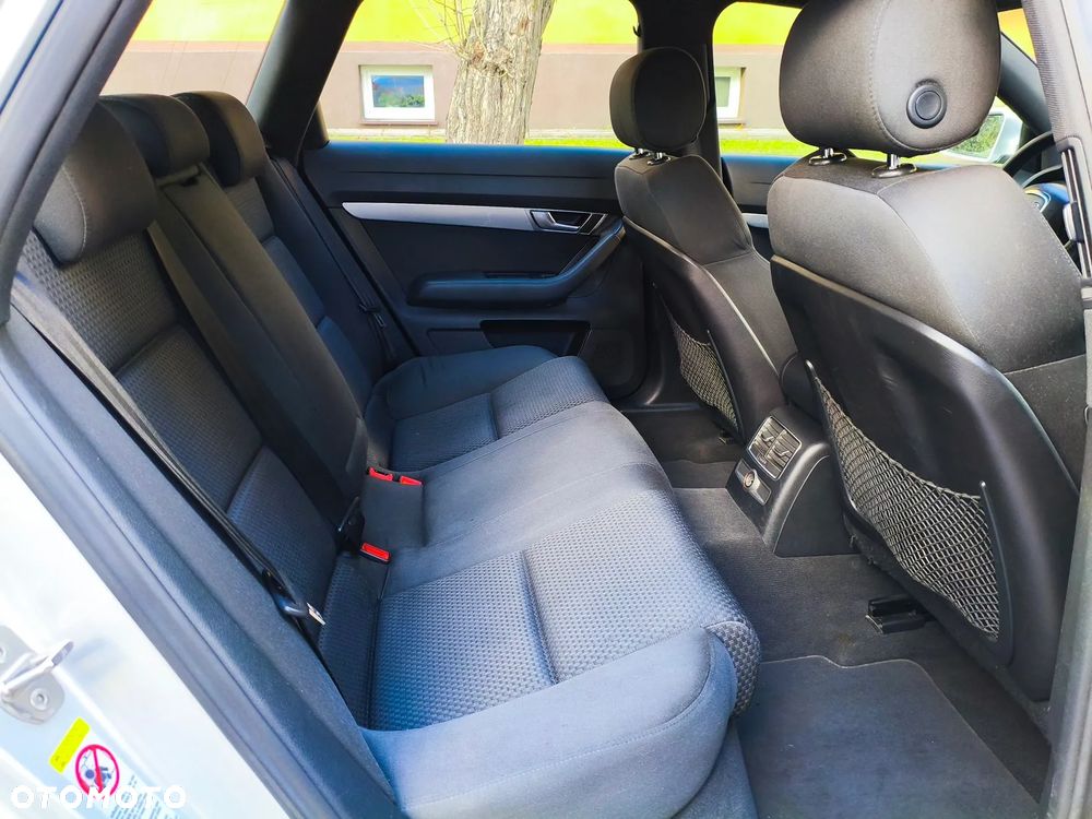 Audi A6 Avant 3.2 FSI - 16