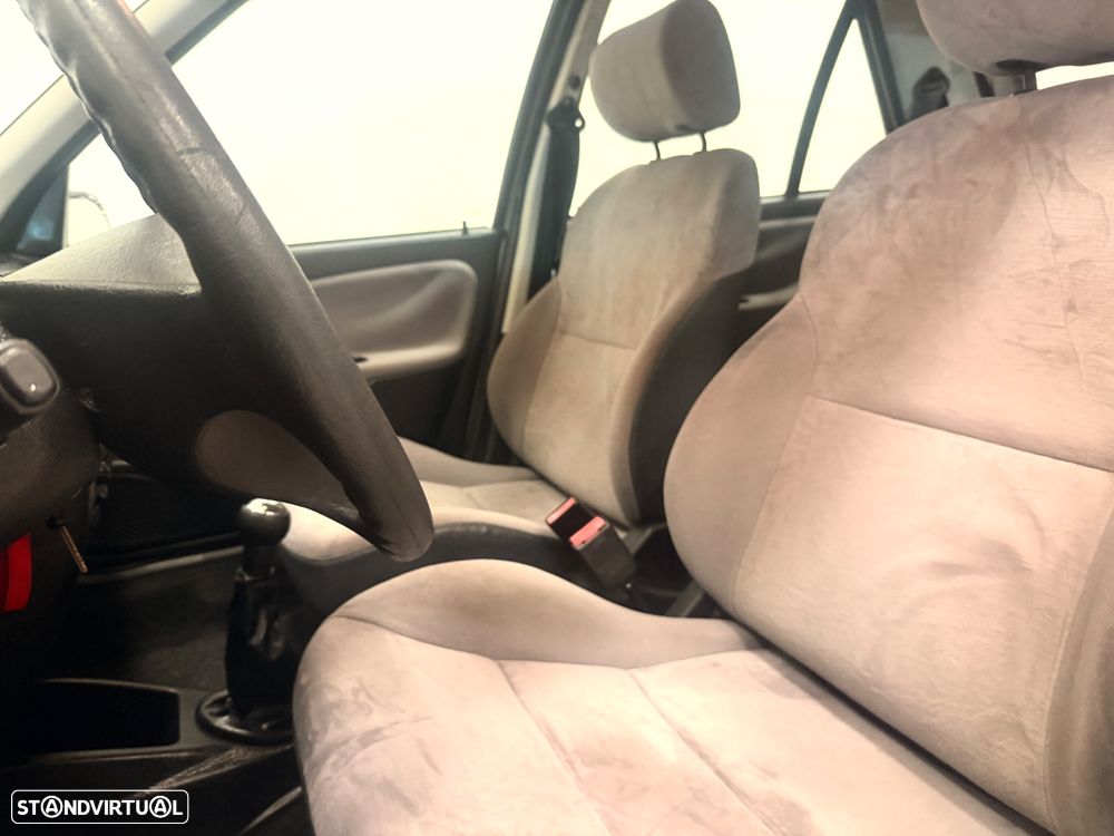 Citroën Saxo 1.1i Exclusive - 4