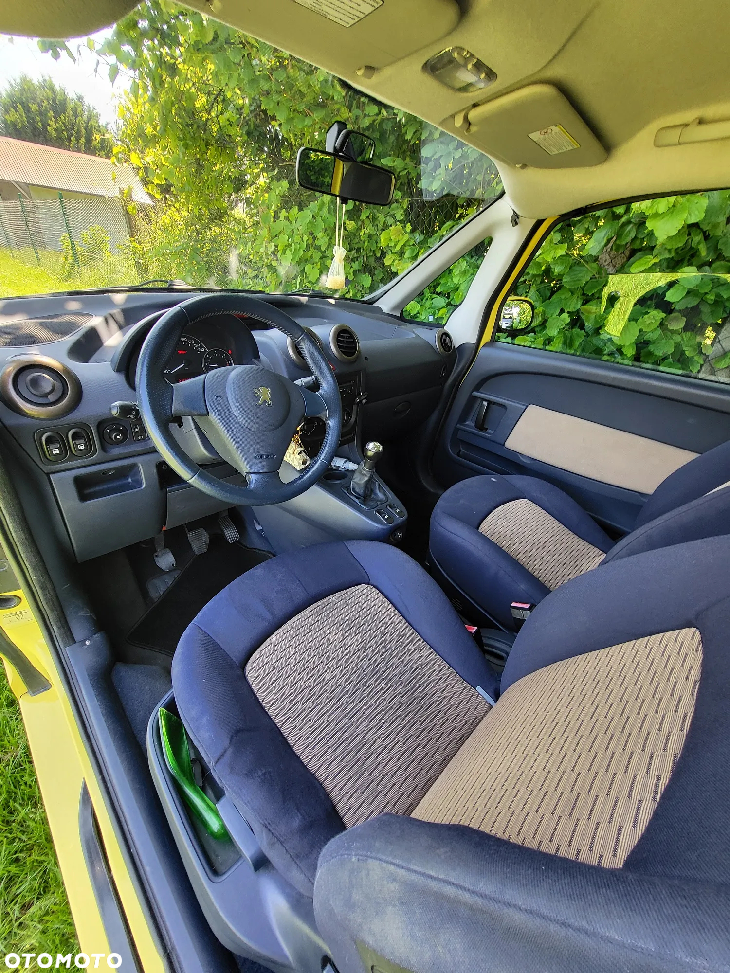 Peugeot 1007 - 13