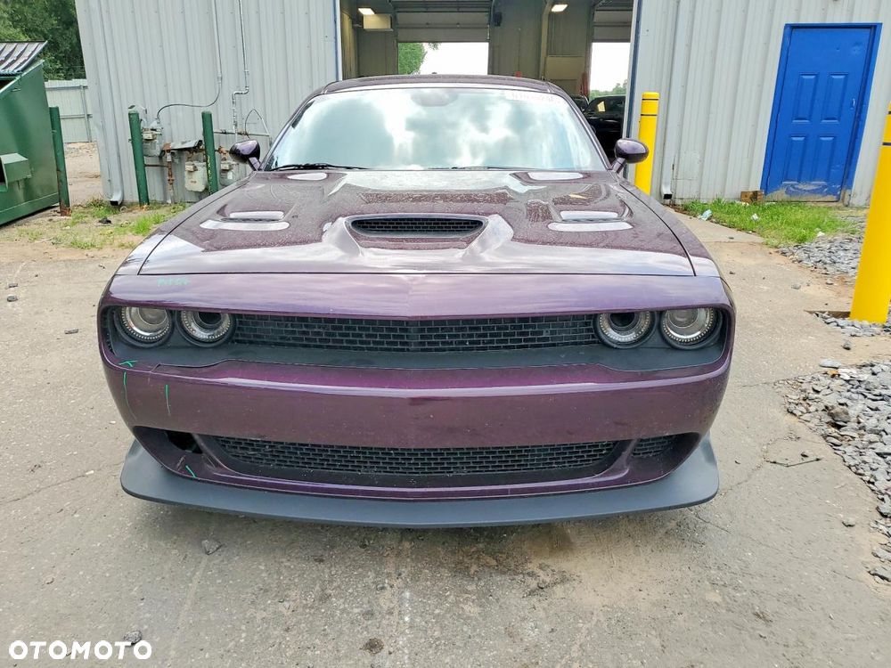 Dodge Challenger 6.4 Scat Pack - 5