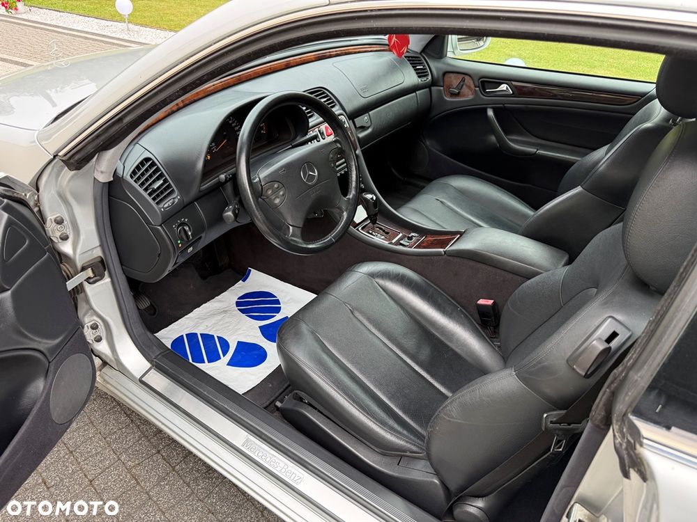 Mercedes-Benz CLK 320 - 5