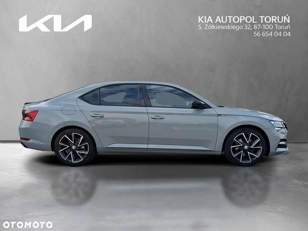 Skoda Superb 2.0 TSI Sportline DSG - 6