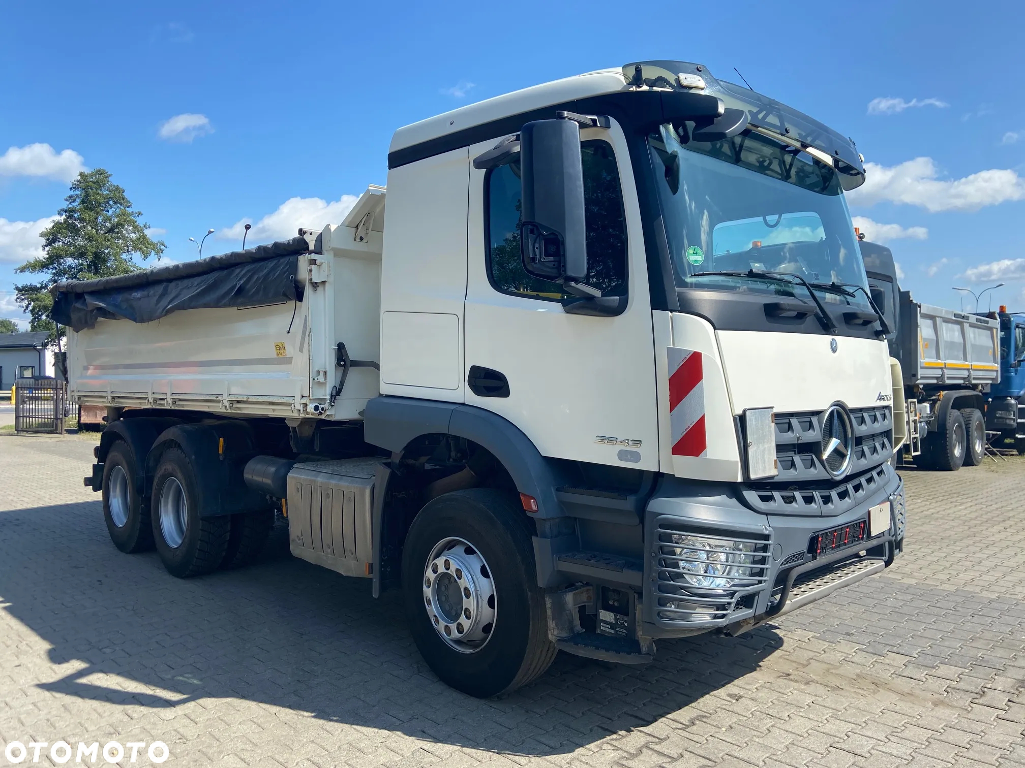Mercedes-Benz AROCS 2643 6X4 Euro 6 WYWROTKA 3-stronna MEILLER BORDMATIK - 4