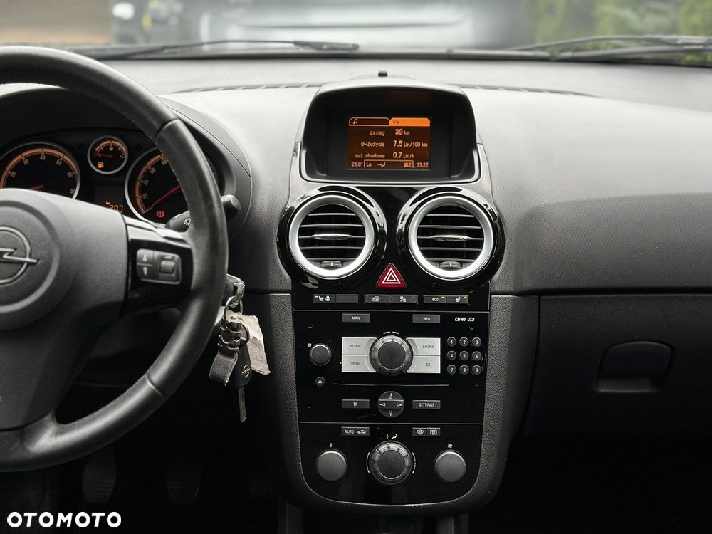 Opel Corsa 1.4 16V EcoFLEX Start-Stop Innovation - 28