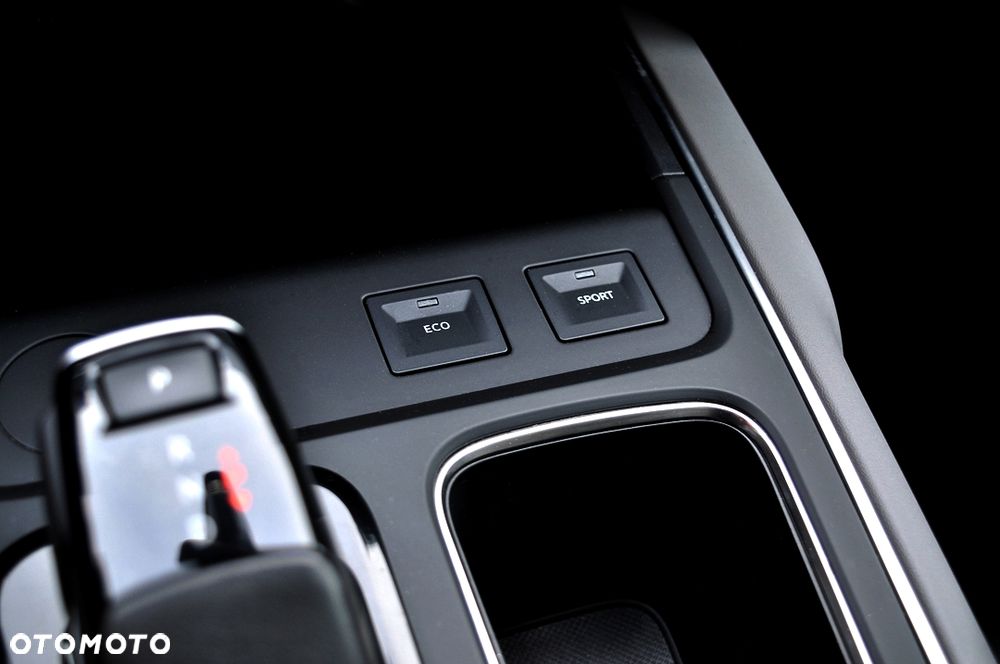 Citroën C5 Aircross 1.2 PureTech Shine EAT8 - 34