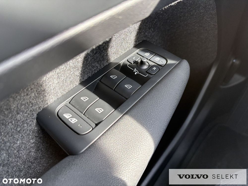 Volvo XC 40 - 21