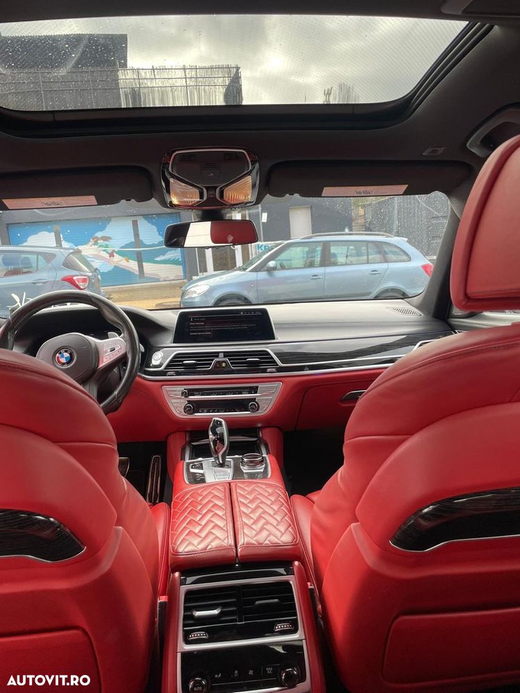 BMW Seria 7 750i xDrive - 36
