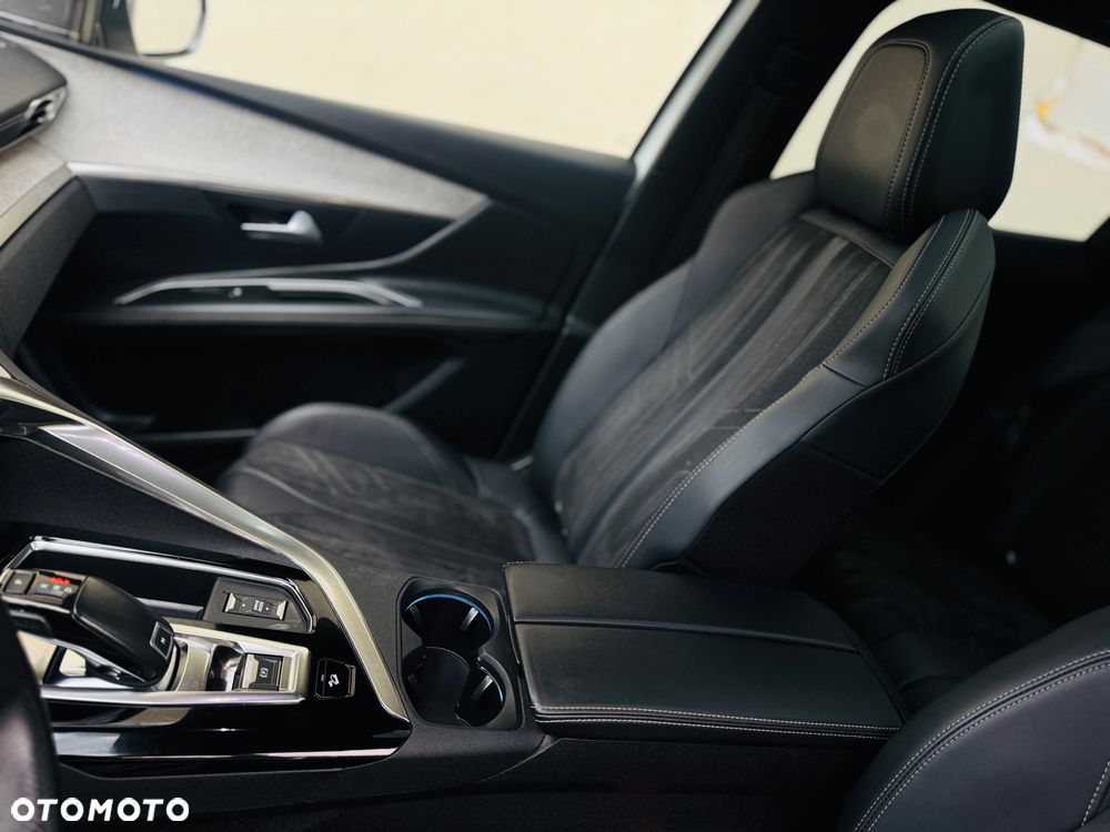 Peugeot 3008 BlueHDi 130 Stop & Start EAT8 GT - 24