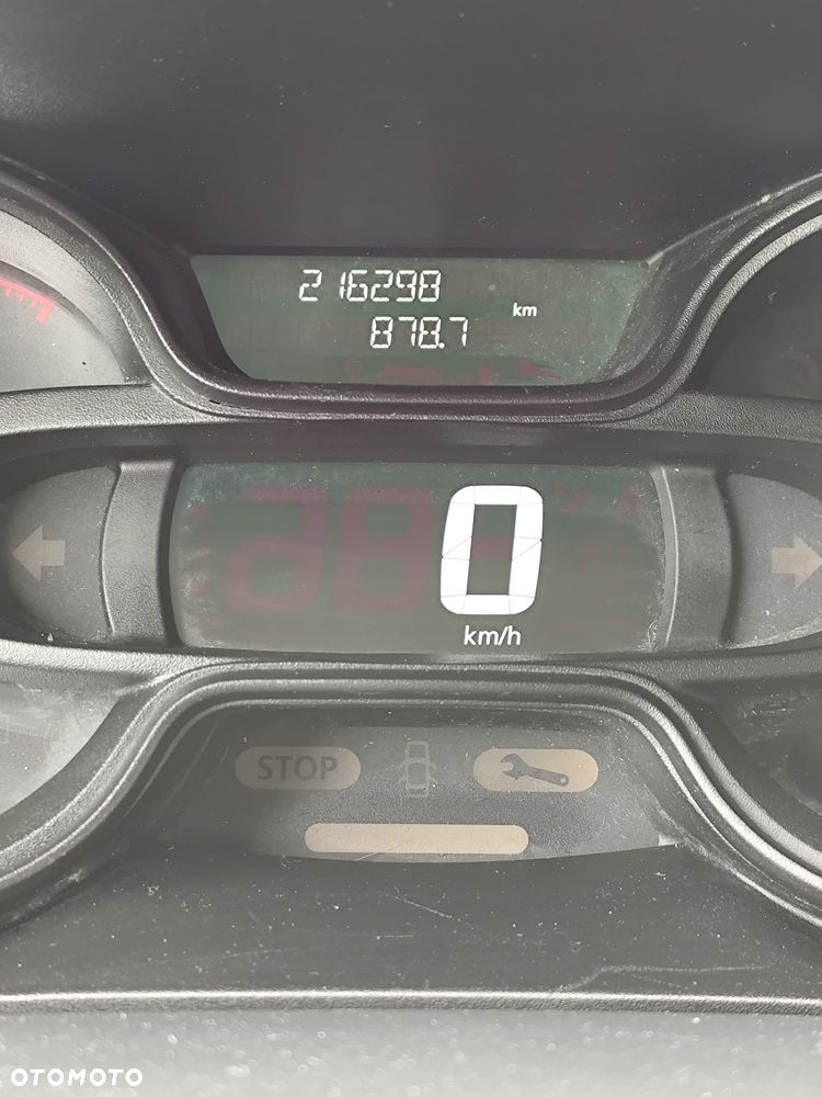 Opel Vivaro - 21