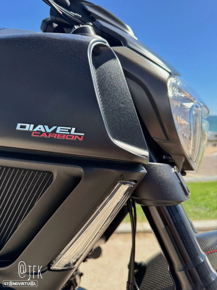 Ducati Diavel Carbon Edition - 22