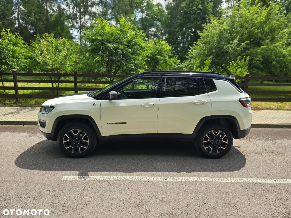 Jeep Compass 2.0 MJD Trailhawk 4WD S&S - 17