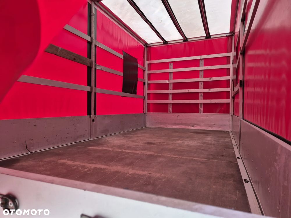 Renault MASTER 2.3 - 4