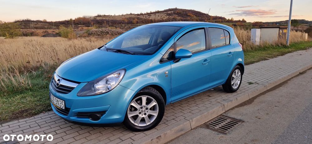Opel Corsa 1.2 16V Essentia - 1