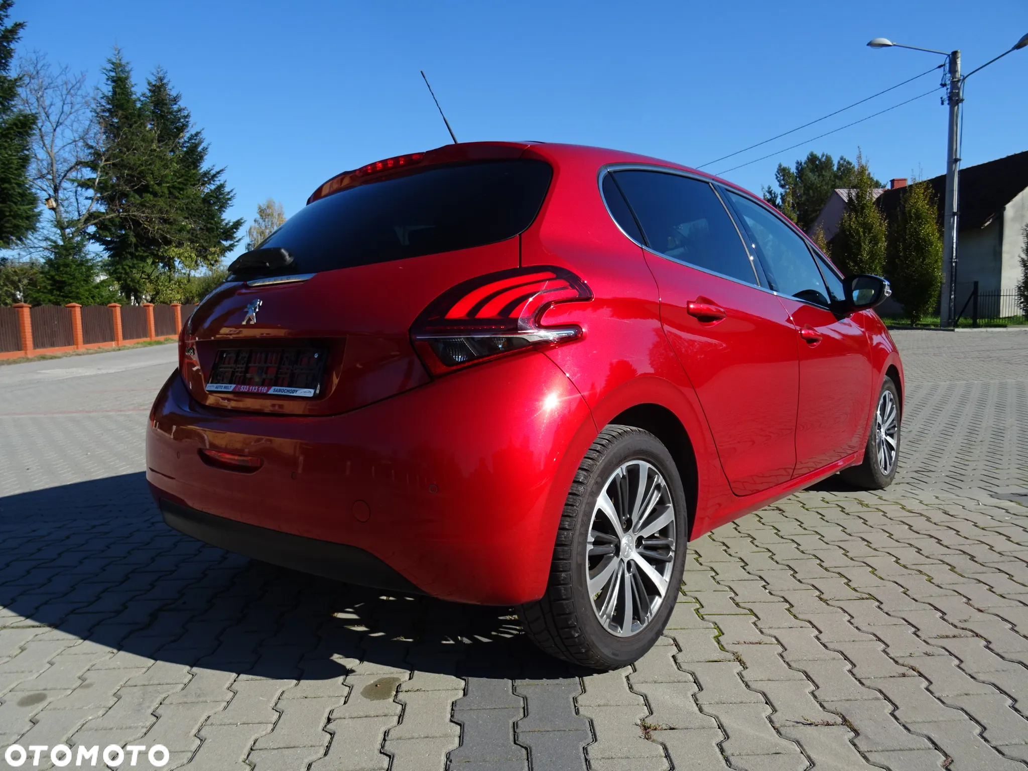 Peugeot 208 PureTech 110 Stop & Start EAT6 Allure - 6
