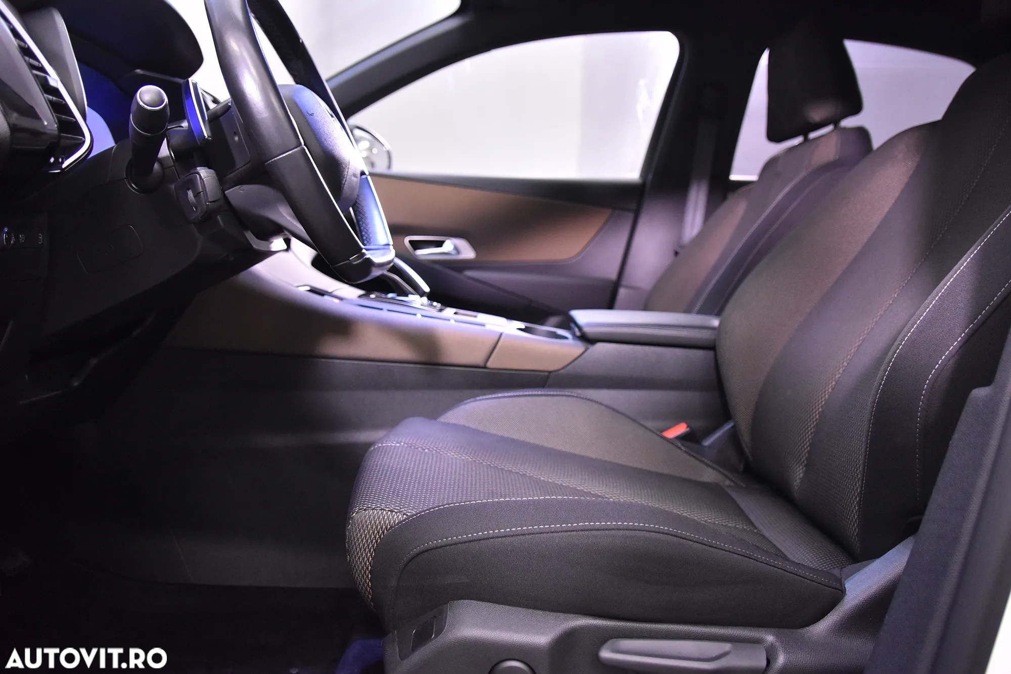 DS Automobiles DS 7 Crossback - 21