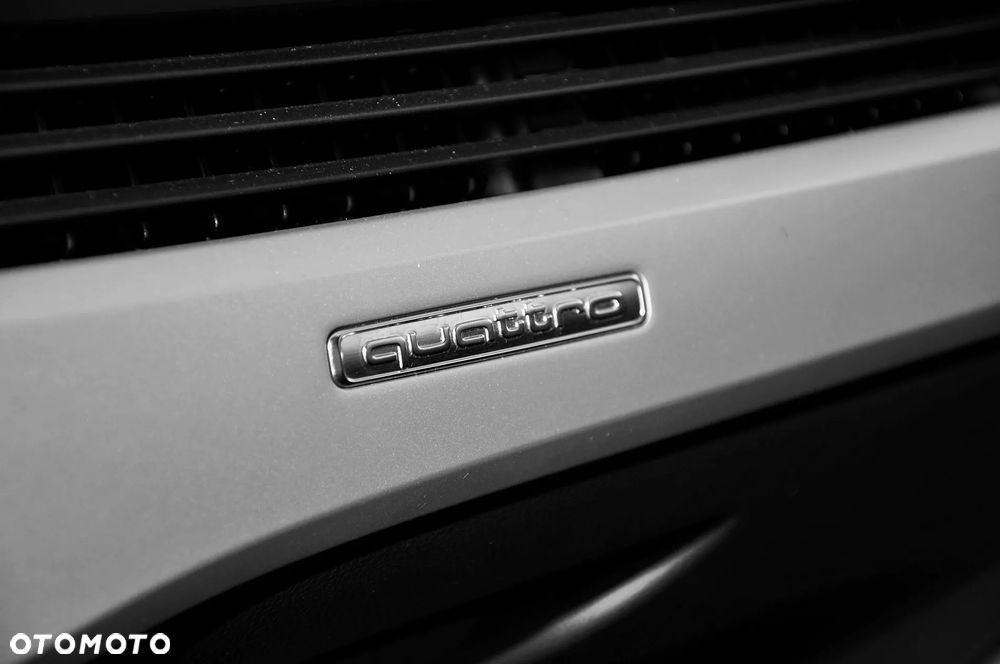 Audi A4 Limousine - 35