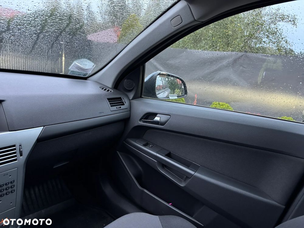 Opel Astra III 1.6 - 6