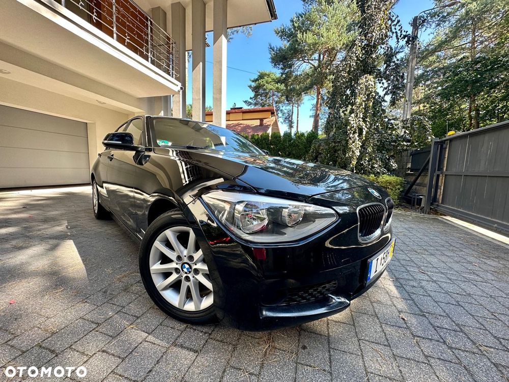 BMW Seria 1 116i Sport Line - 2