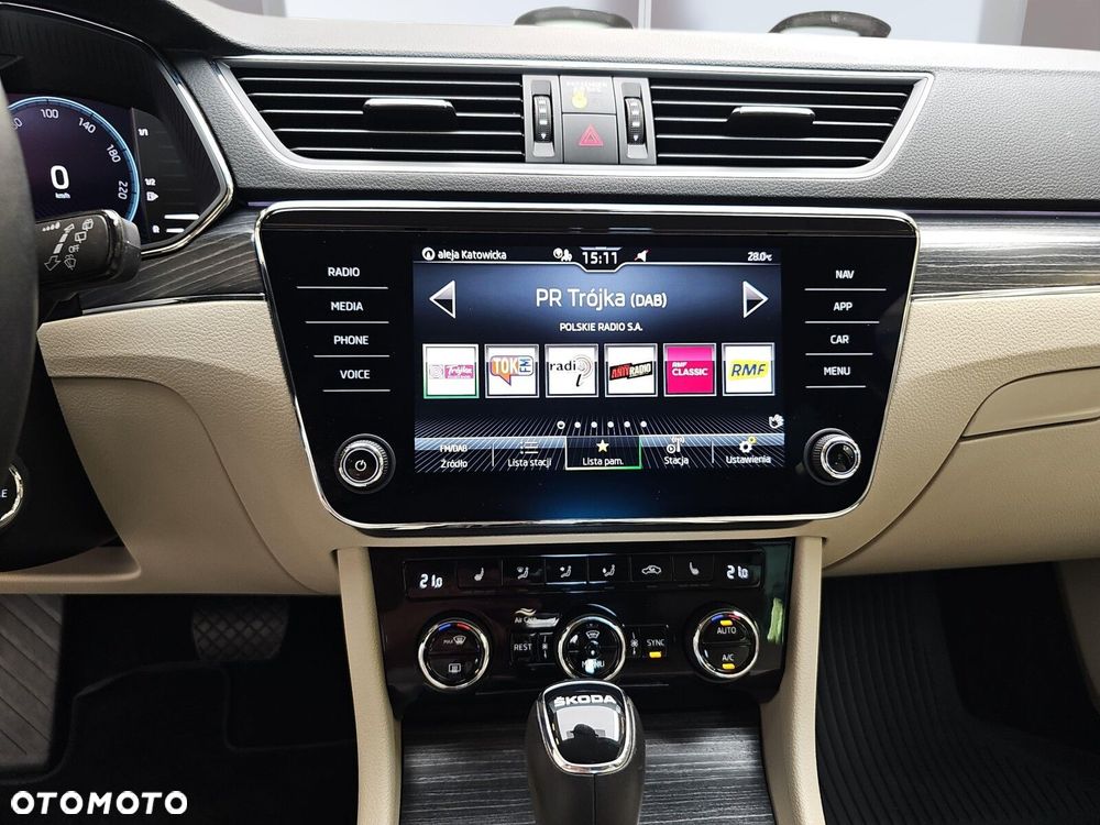 Skoda Superb 2.0 TSI Style DSG - 18