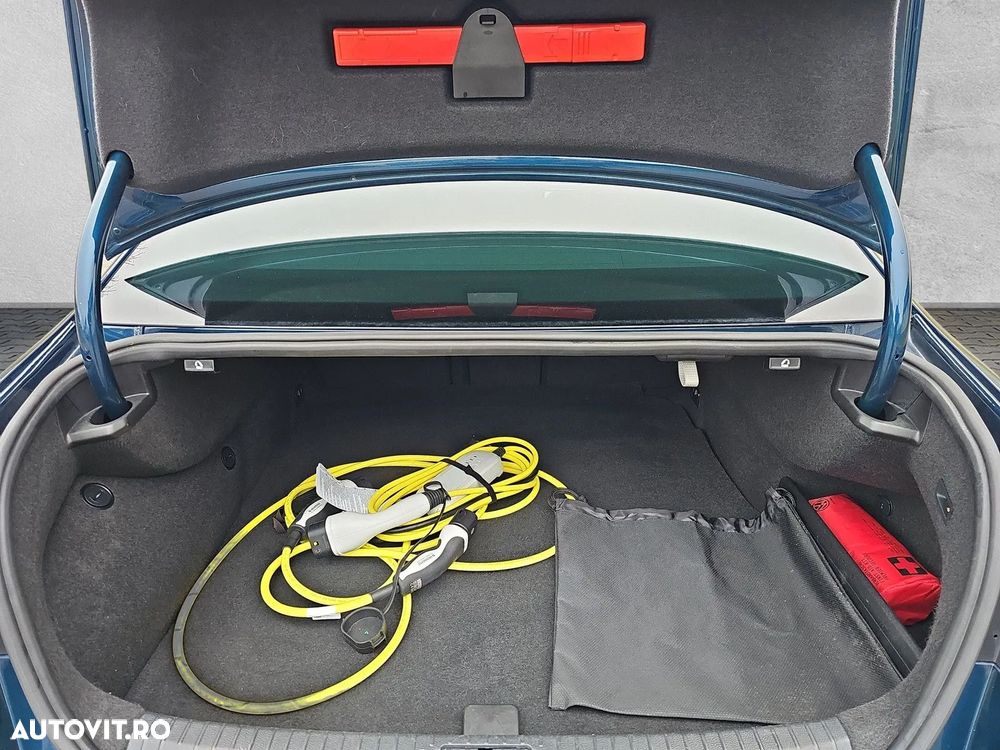 Volkswagen Passat 1.4 TSI Plug-In-Hybrid DSG GTE - 17