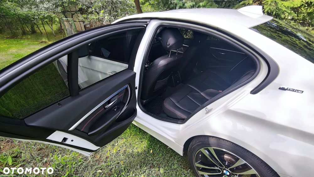 BMW Seria 3 330e iPerformance Sport Line Shadow - 8