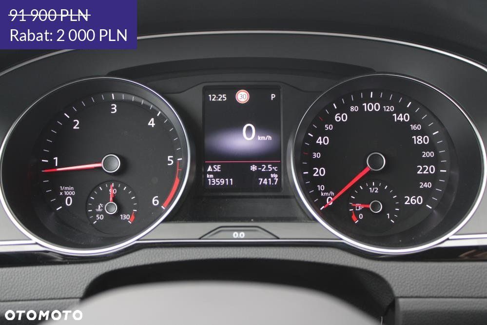 Volkswagen Passat - 15