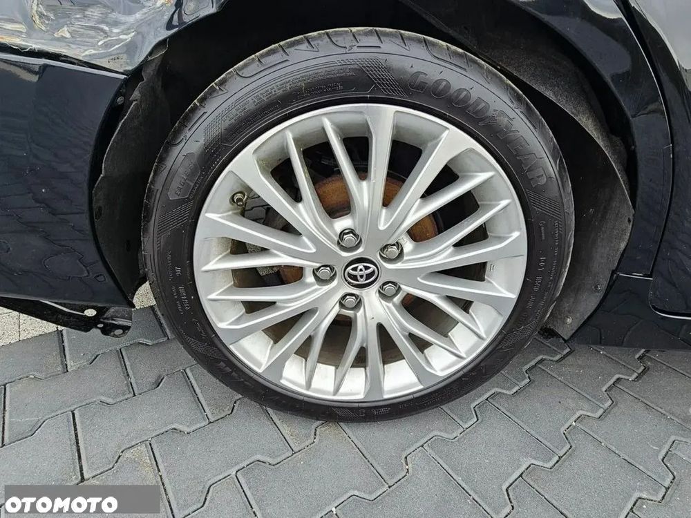 Toyota Camry 2.5 Hybrid Prestige CVT - 32