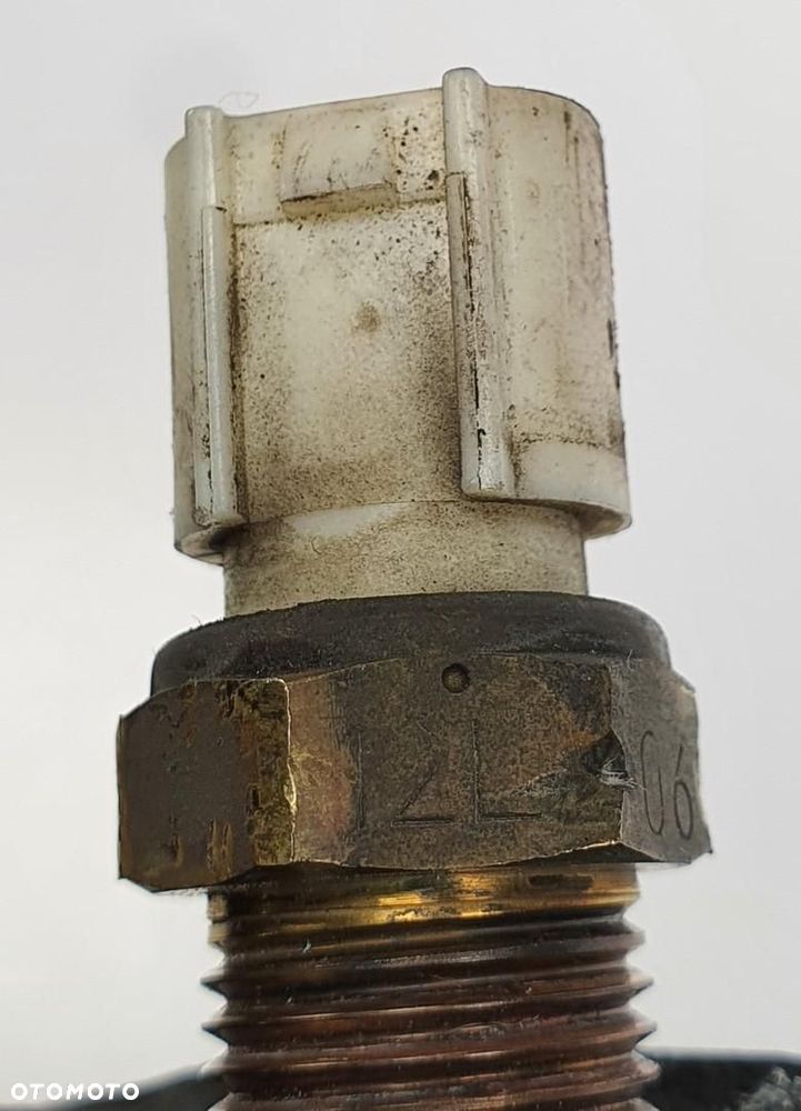 CZUJNIK PŁYNU CHŁODZĄCEGO TOYOTA MR2 II SW20 2.0 - 4