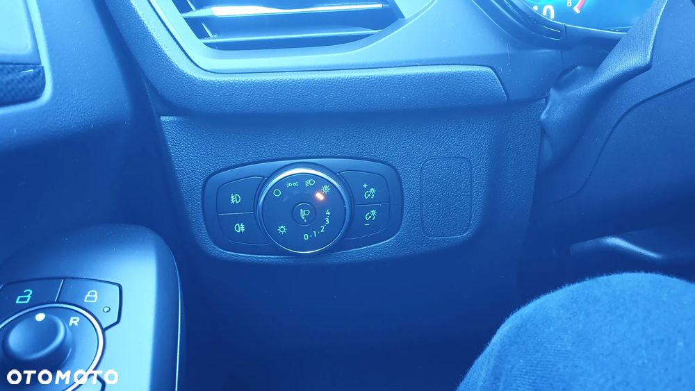 Ford Focus 1.0 EcoBoost mHEV ST-Line X - 20