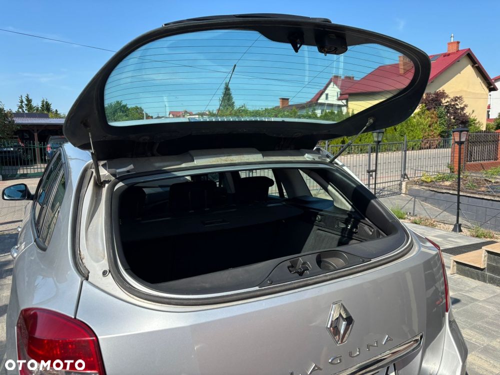 Renault Laguna - 8