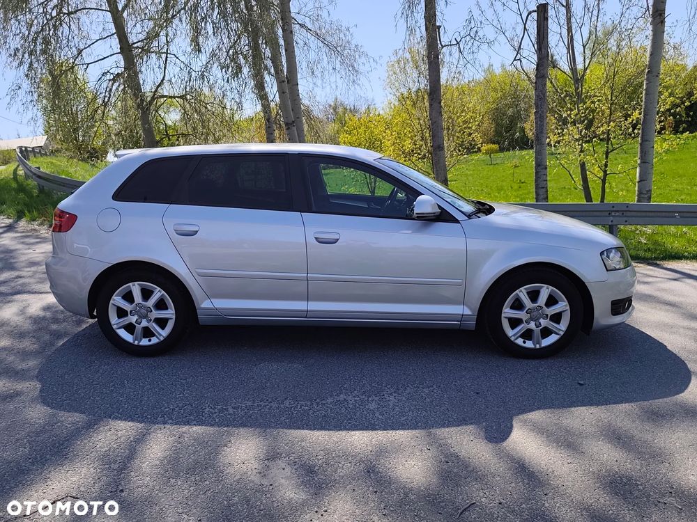 Audi A3 Sportback 1.4 TFSI Attraction - 22